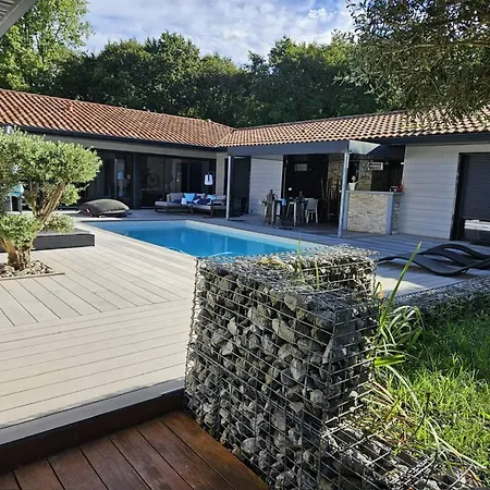 Avec Piscine, Animaux Admis - 6 Pers. - Fr-1-857-73 Villa
