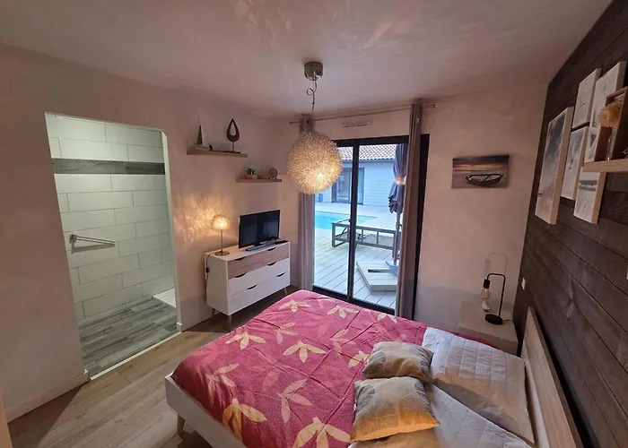 Avec Piscine, Animaux Admis - 6 Pers. - Fr-1-857-73 Villa *