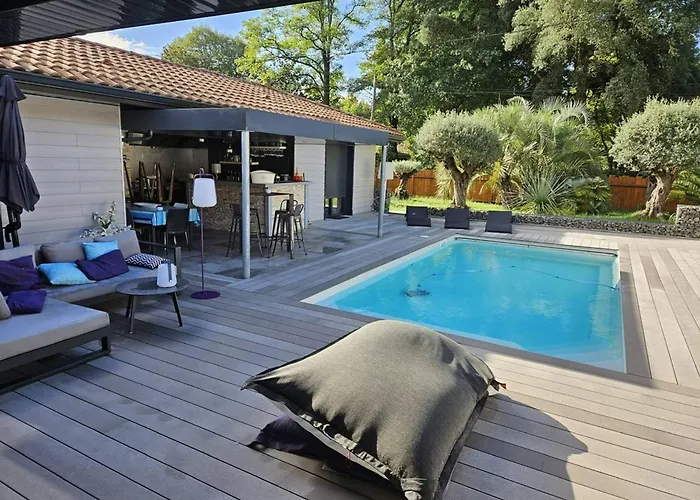 Villa Avec Piscine, Animaux Admis - 6 Pers. - Fr-1-857-73