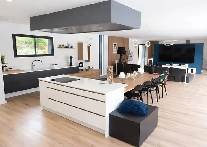 Villa Avec Piscine, Animaux Admis - 6 Pers. - Fr-1-857-73